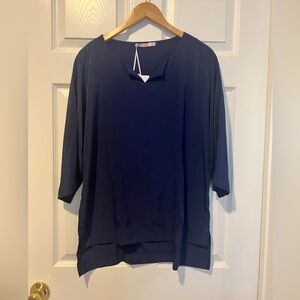 SO-EN Navy Blue Women's Top/Leisure Wear Oversized Size Medium NWT